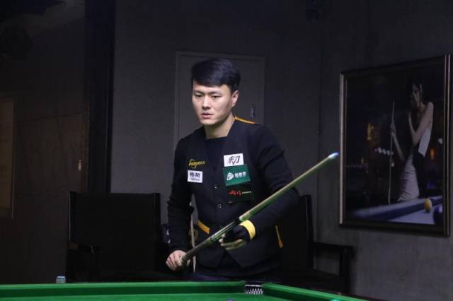 乔治从未真 乔治从未真