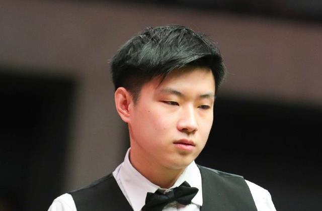 还展现出持 还展现出持