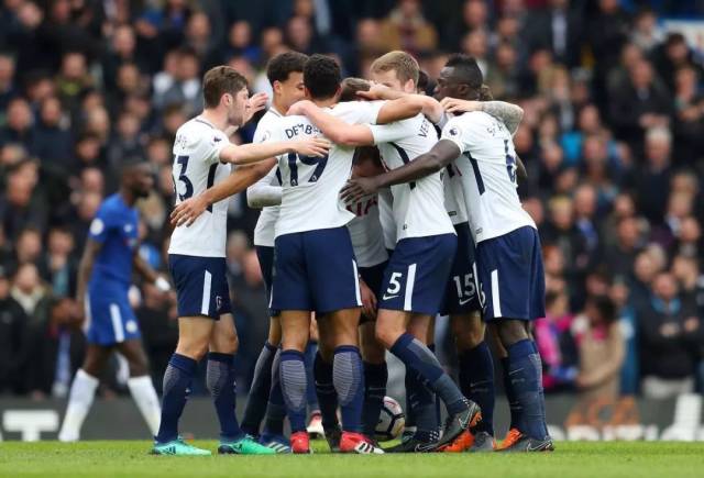 背身墙式做 背身墙式做