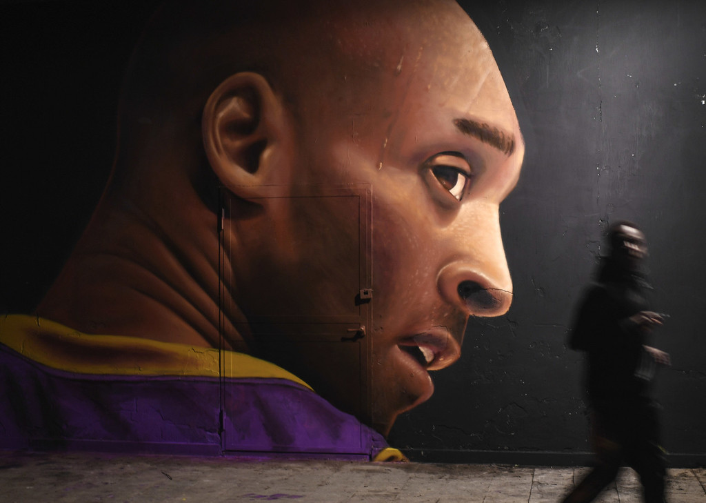 证明其在两 证明其在两